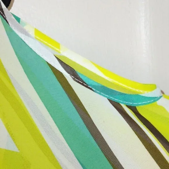 UMGEE COLLECTIONS SHEER GEO PRINT BLOUSE W/ COLD SHOULDER & MID-LENGTH SLEEVES - Picture 4 of 6